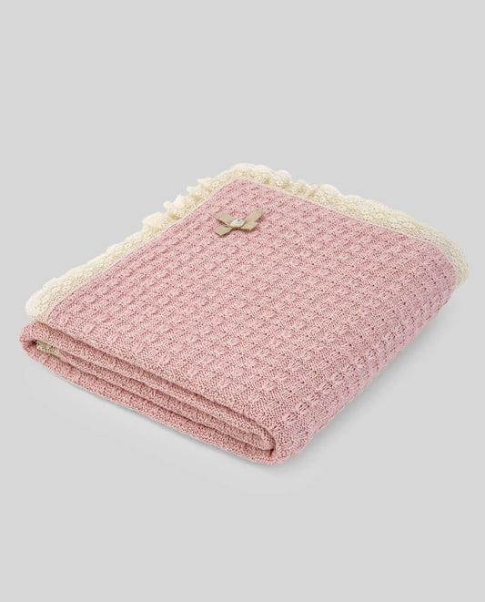 PAZ: KNIT NEWBORN SHAWL “PASCUA”