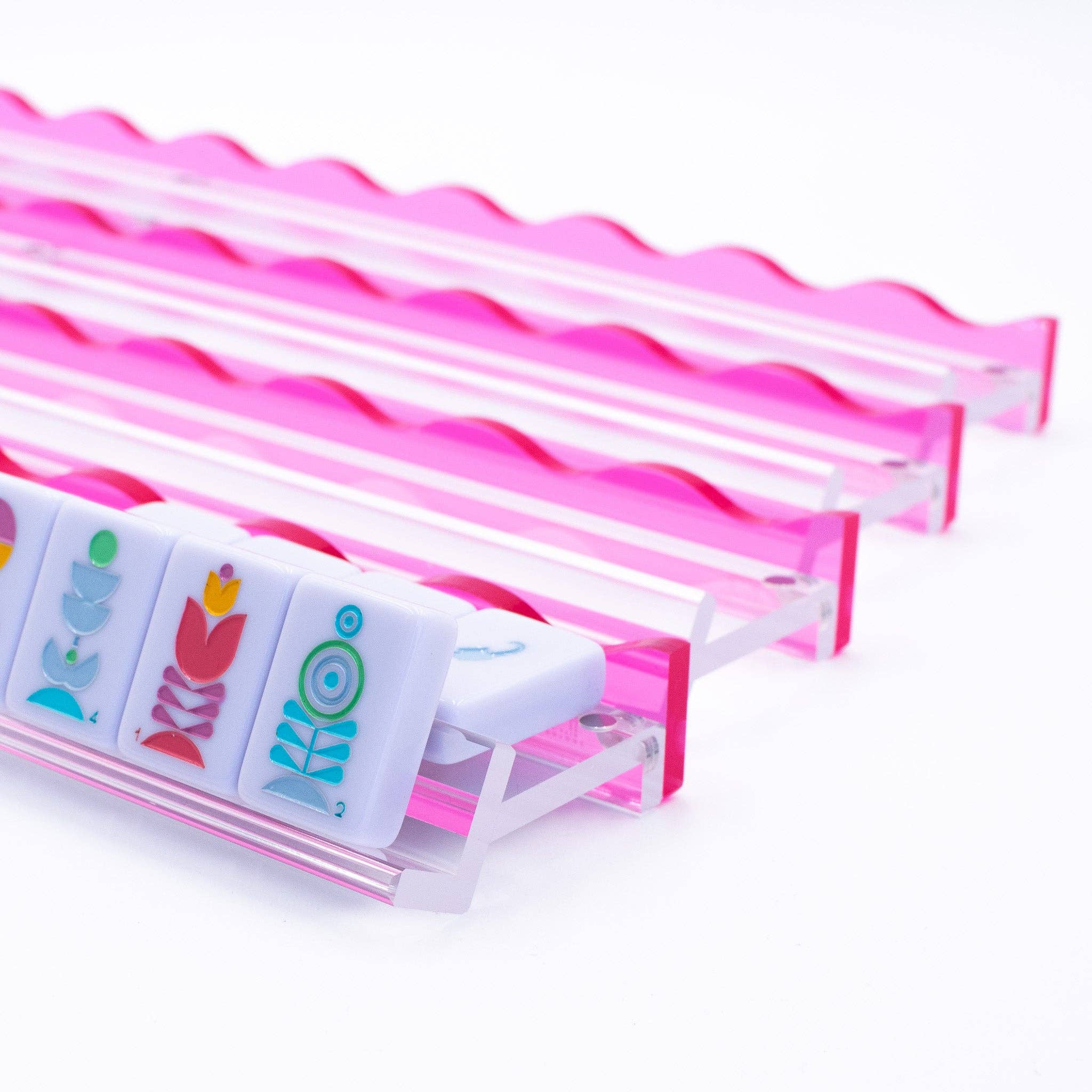 Wavy Acrylic Mahjong Racks