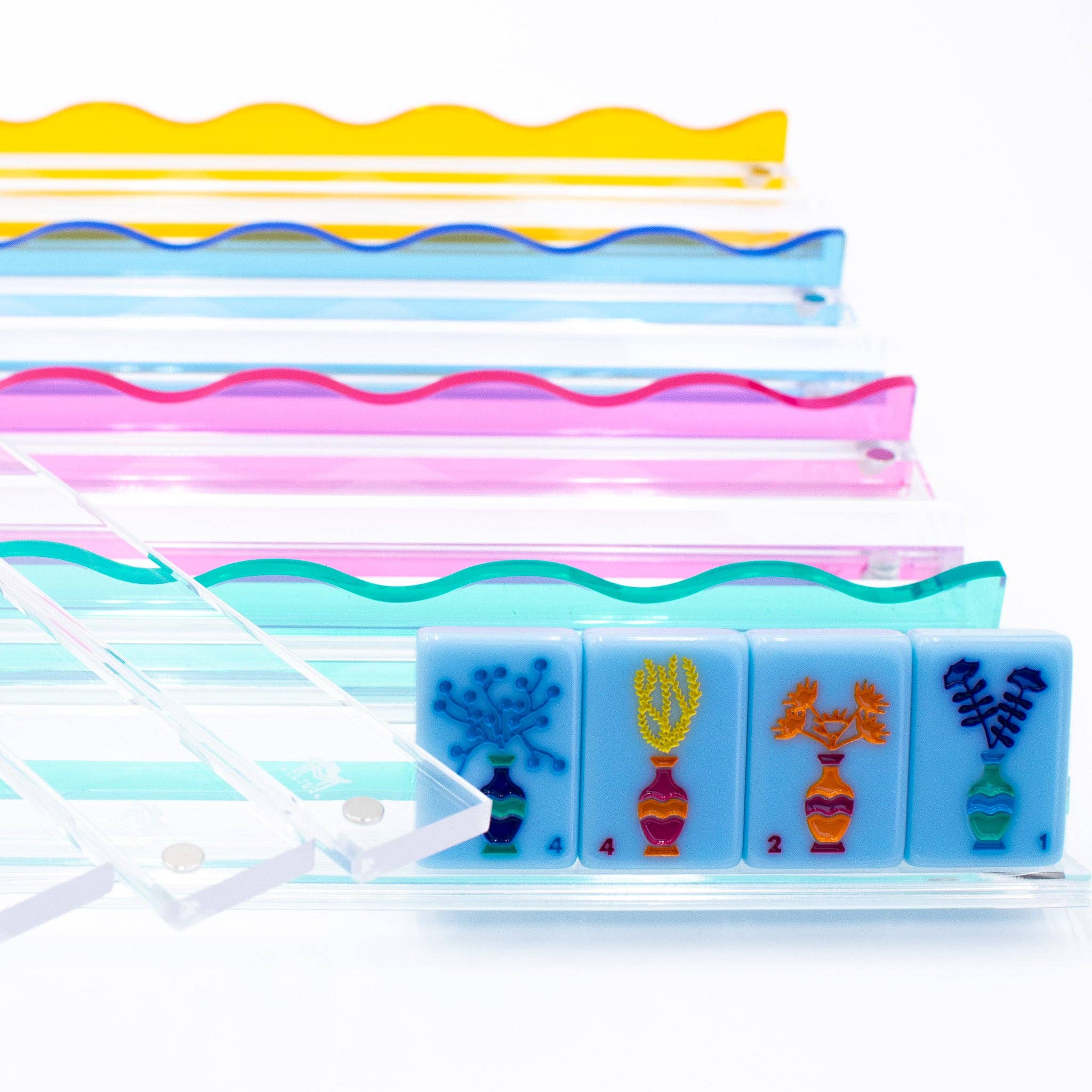 Wavy Acrylic Mahjong Racks