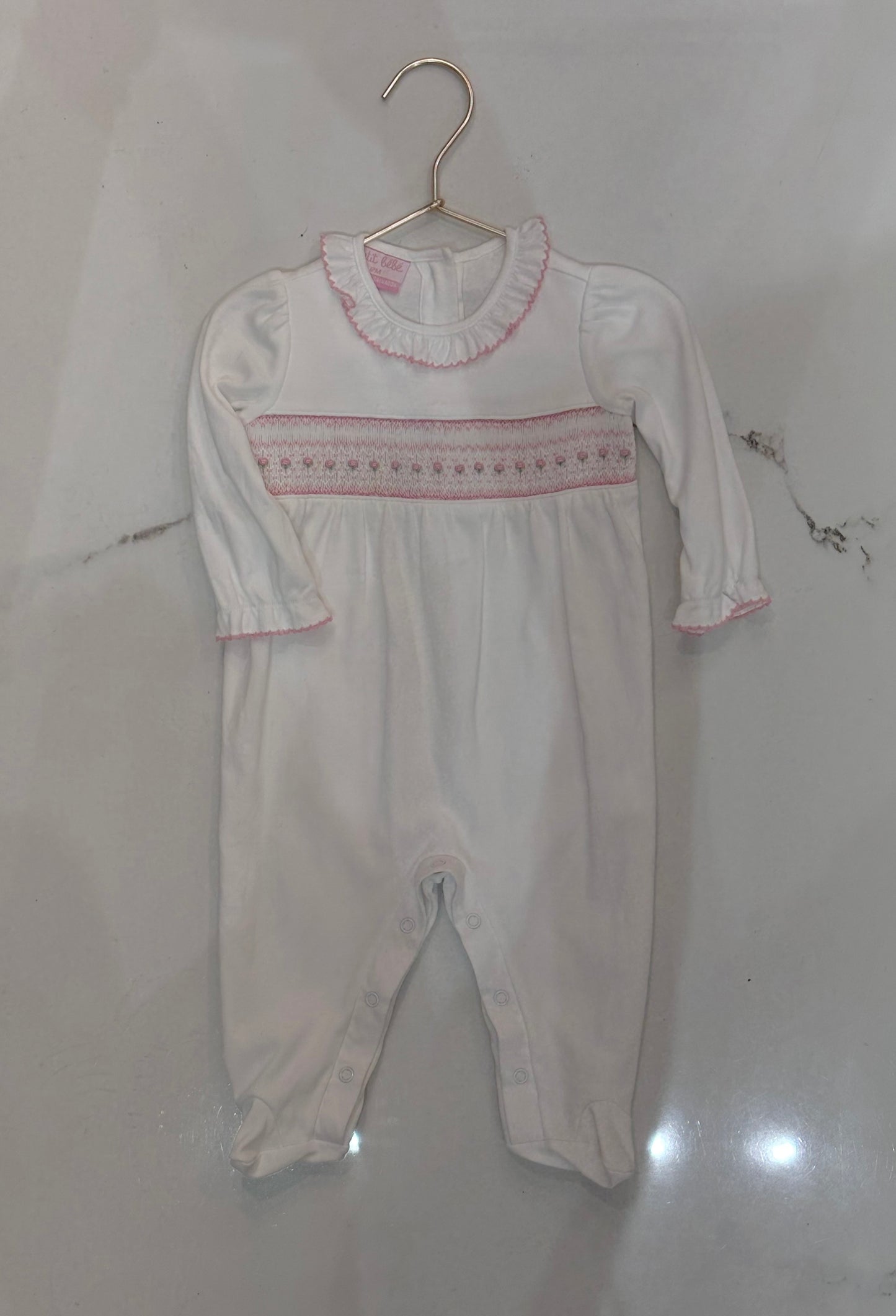 PETIT BEBE: BUBBLY WHITE GIRL’S FOOTIE