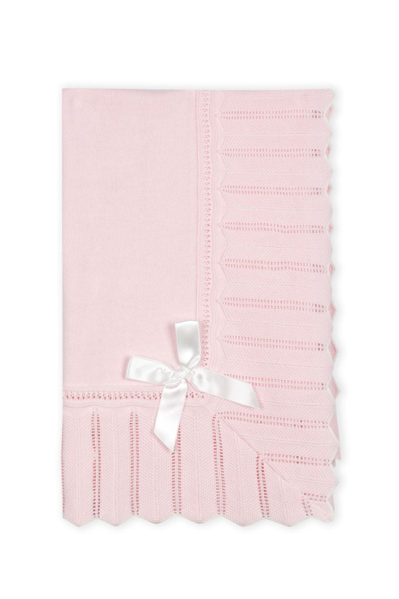 DK: Knit Pink Blanket