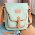 JON HART : CROSSBODY SATCHEL BAG