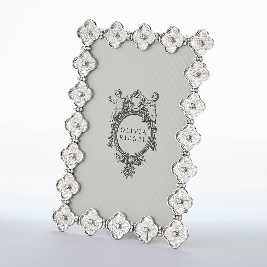 Clover Frame