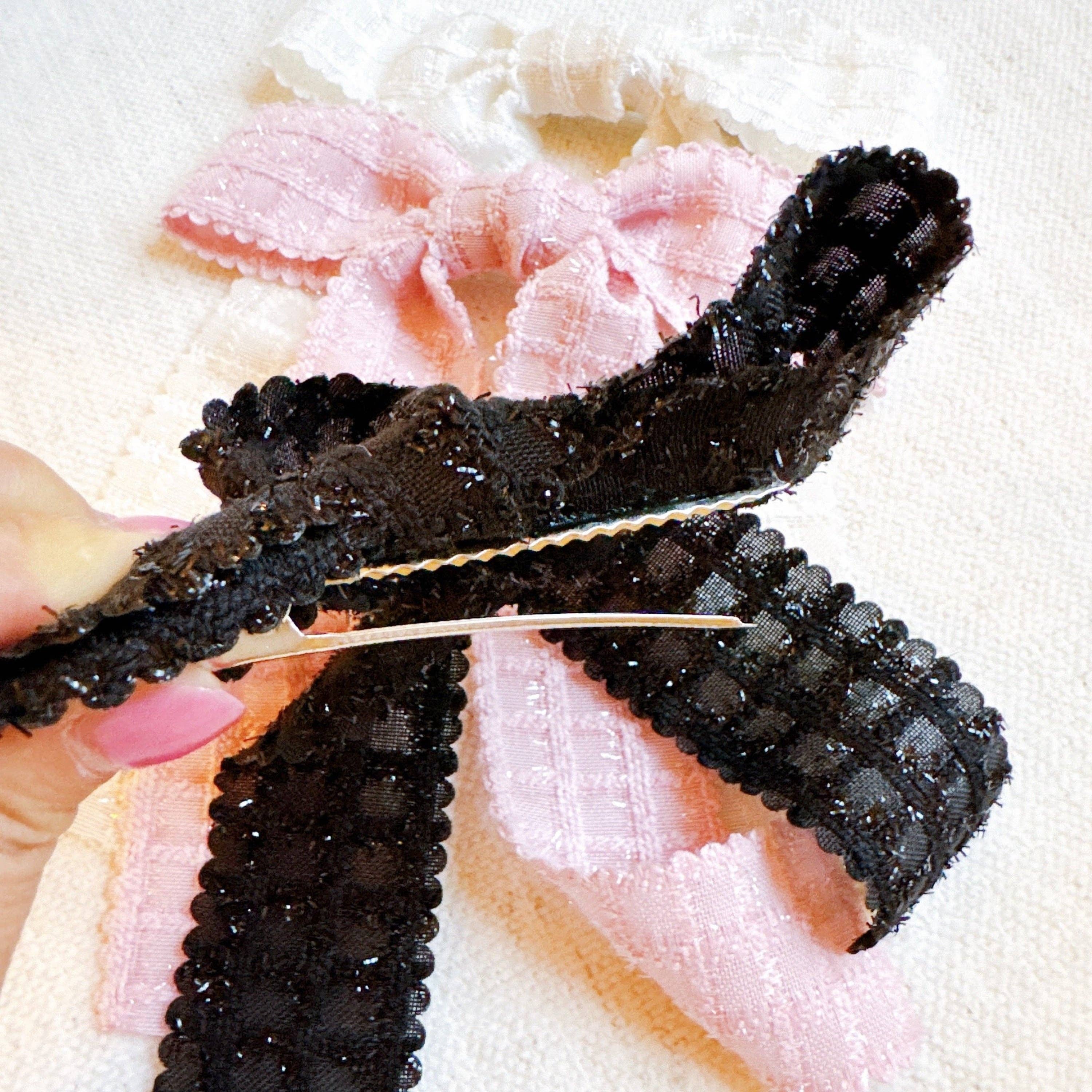 Ellison Young : Lace Whisper Bow Clip