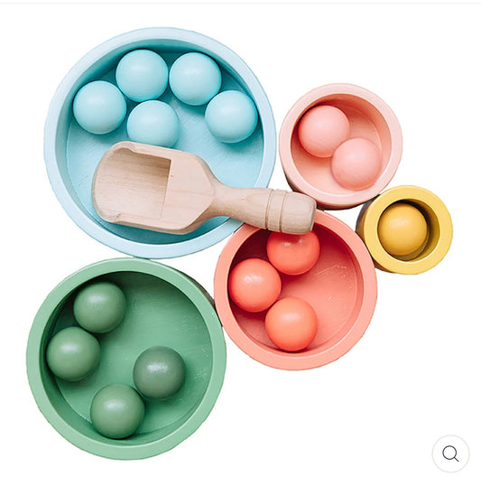 WONDER & WISE : MIXING & MATCHING & NESTING & STACKING