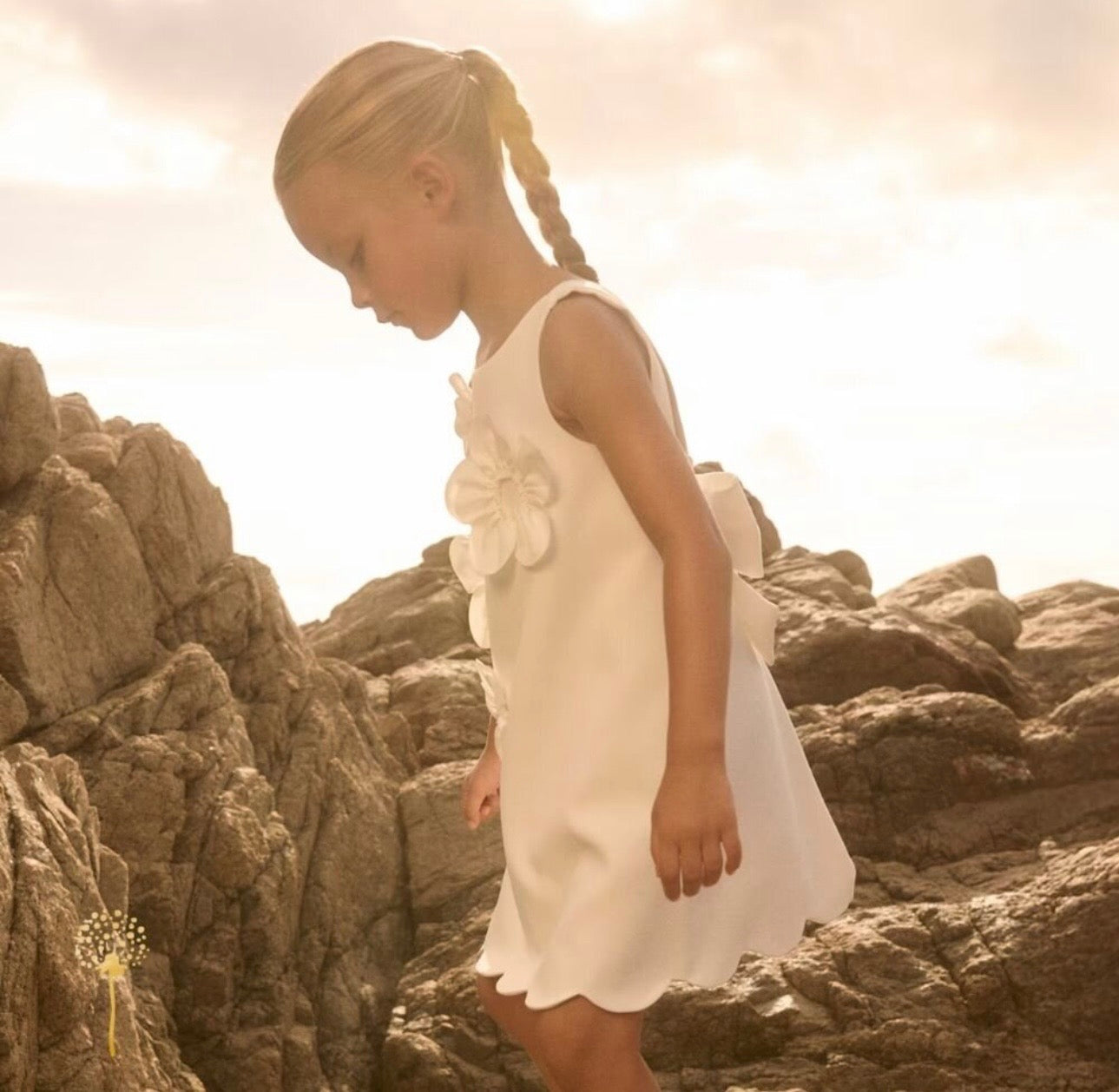 ABEL & LULA : WHITE 3D FLOWERS CREPE DRESS