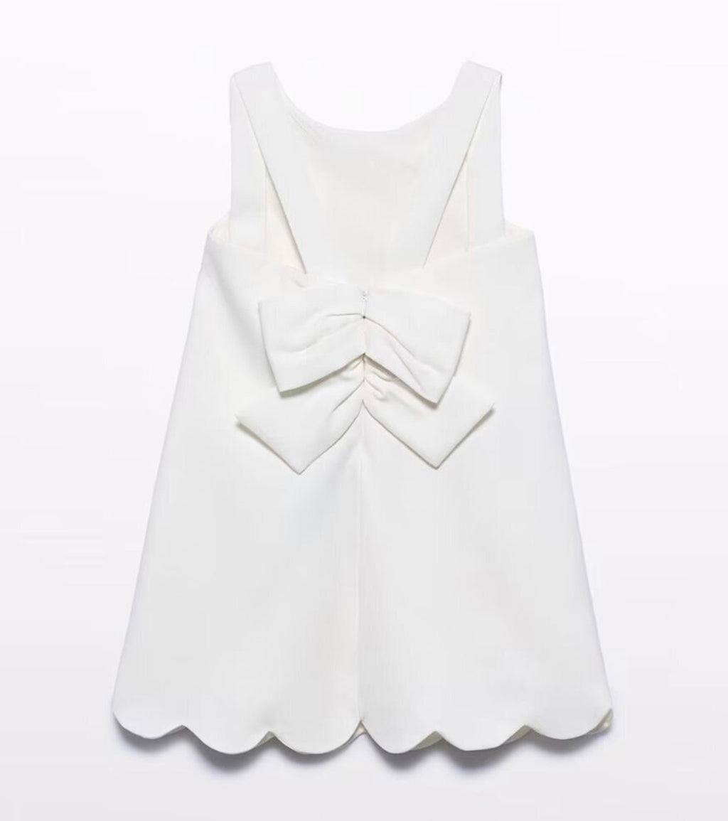 ABEL & LULA : WHITE 3D FLOWERS CREPE DRESS