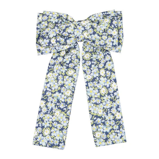 Daisies Bow