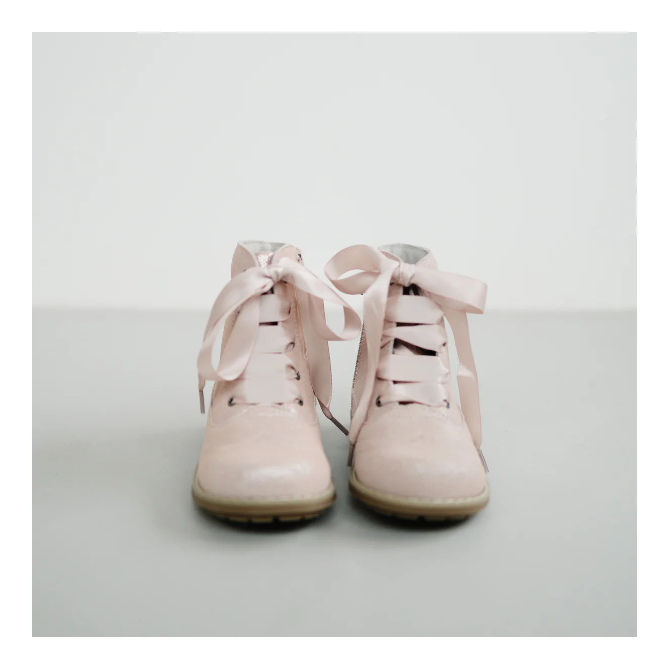 LA'MOUR: Pink Shimmer Boot