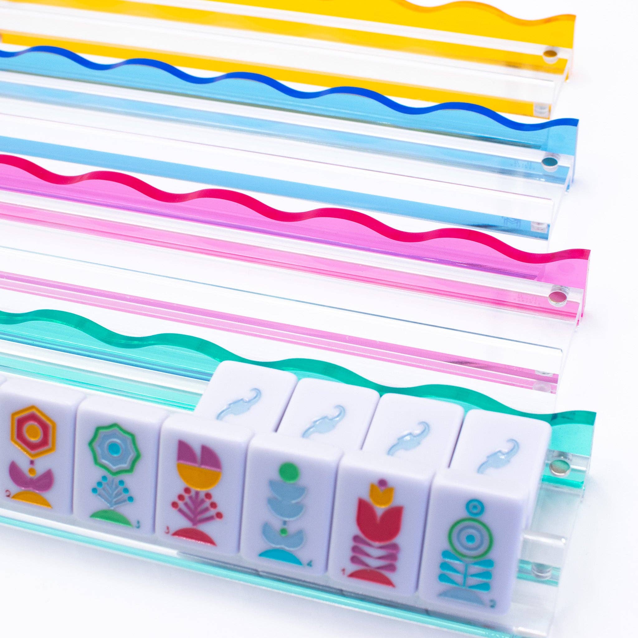 Wavy Acrylic Mahjong Racks