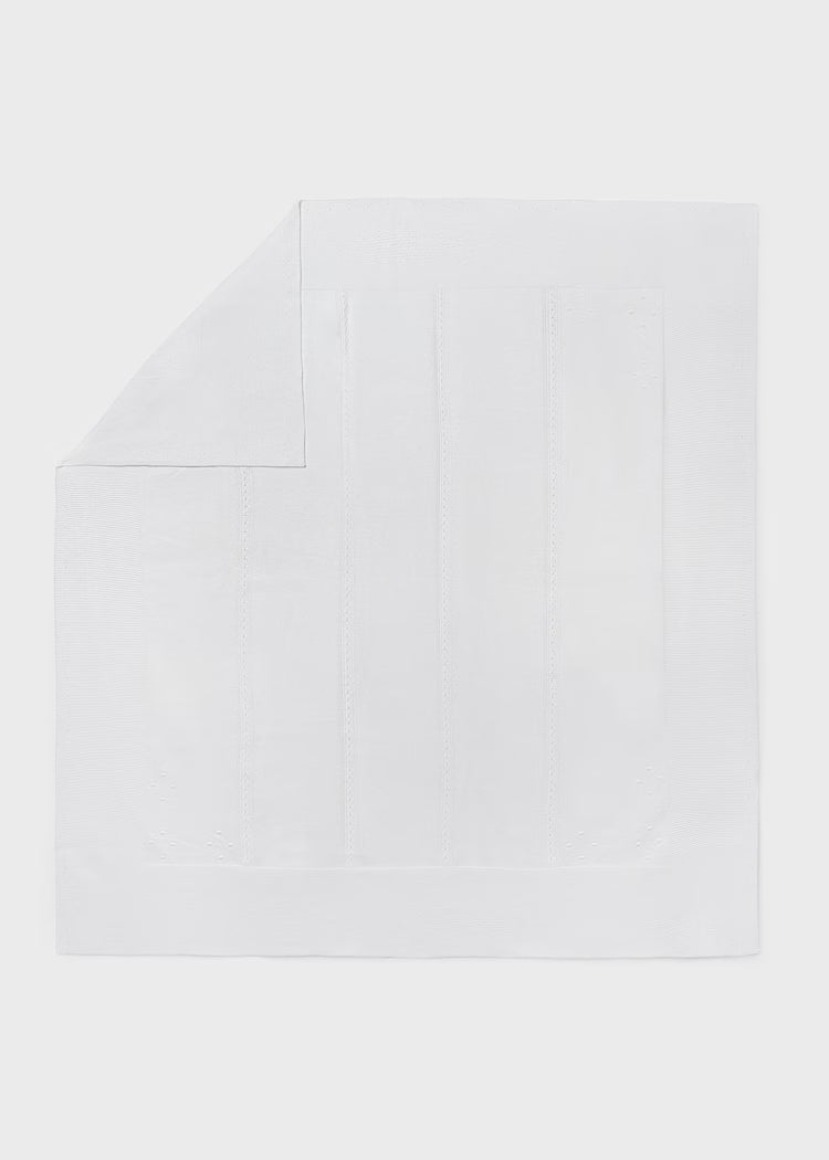 Mayoral: Blanco Blanket