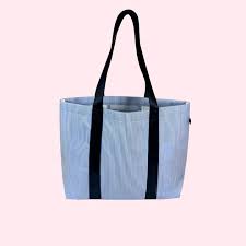 MINT: LITTLE MAMA TOTE