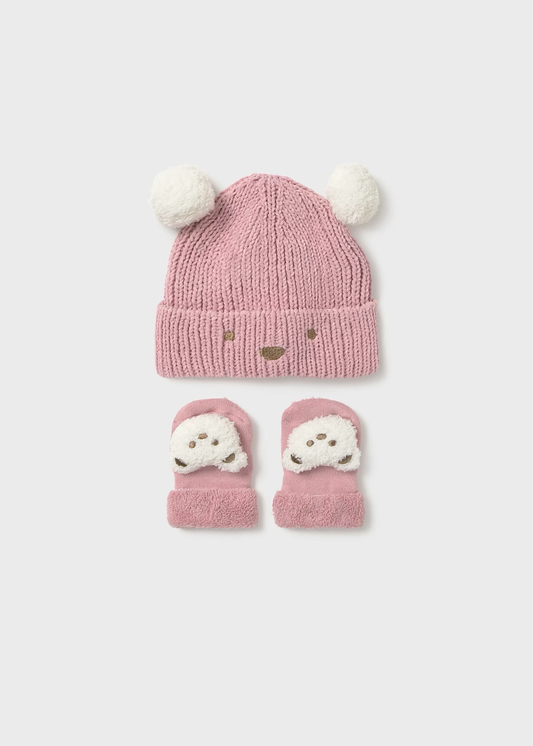 MAYORAL: NEWBORN HAT AND SOCKS SET