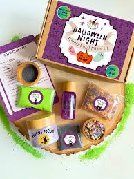 FIREFLY ADVENTURES: HALLOWEEN NIGHT MAGICAL FIZZY POTION SET
