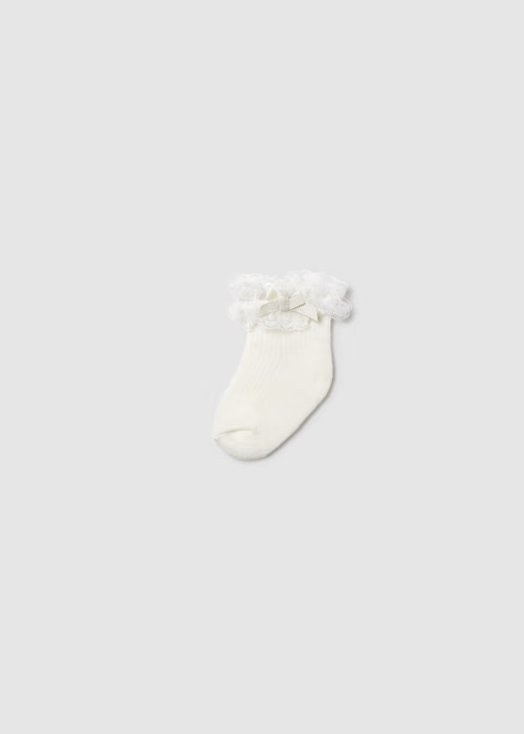 MAYORAL : Newborn Ruffled Socks